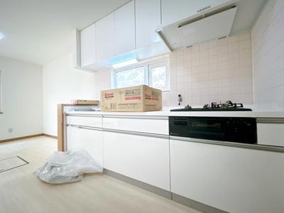 Renovated 4LDK House in Kushiro with Parking — Image 4, Kushiro, Hokkaido