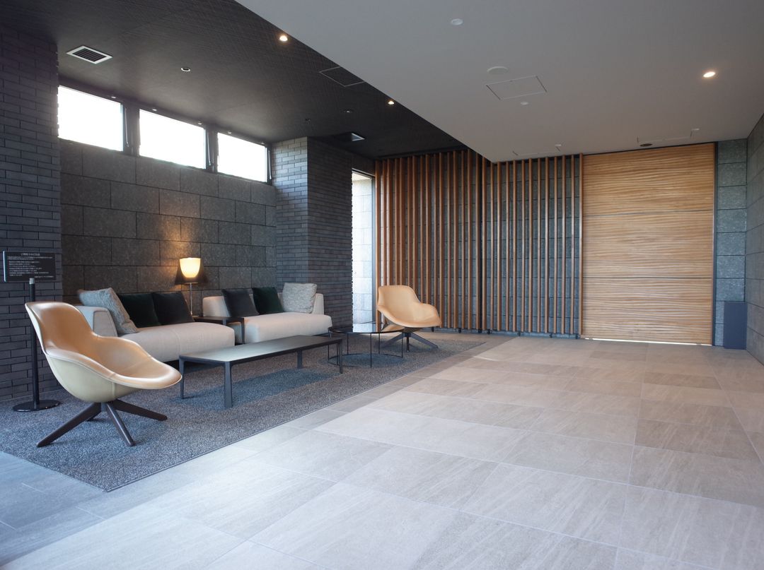 MJR Oyodo Riverside 4LDK Apartment for Sale in Miyazaki - Thumbnail 4