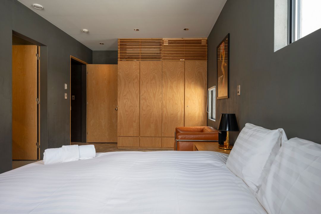 Foxwood A Modern Chalet for Sale in Niseko Higashiyama - Thumbnail 3