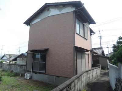 Samukawa-cho detached house, Shikokuchuo City Samukawa-cho detached house | Shikokuchuo City, used detached house 4 minutes walk from "(Bus Stop) Setouchi Bus "Enomoto Stop" (Property number: 3220119-0000063) — Image 1, Shikokuchuo, Ehime