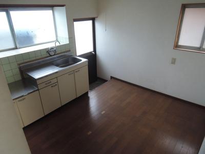 Samukawa-cho detached house, Shikokuchuo City Samukawa-cho detached house | Shikokuchuo City, used detached house 4 minutes walk from "(Bus Stop) Setouchi Bus "Enomoto Stop" (Property number: 3220119-0000063) — Image 2, Shikokuchuo, Ehime