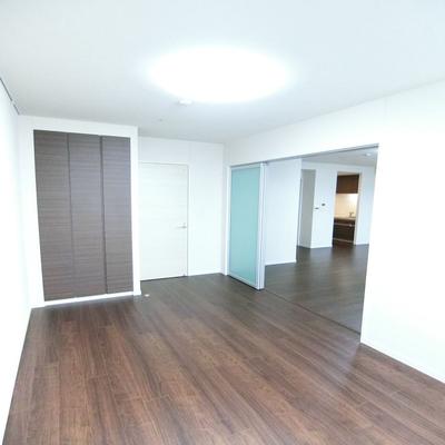 Luxury 1LDK Apartment in Sinfonia Tower Court Fukui — Image 1, Fukui, Fukui