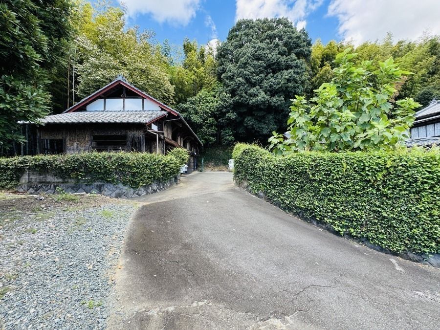 7LDK Traditional Japanese House in Kumamoto with Large Garden - Thumbnail 3