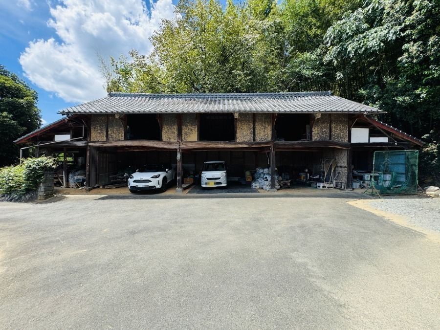 7LDK Traditional Japanese House in Kumamoto with Large Garden - Thumbnail 3