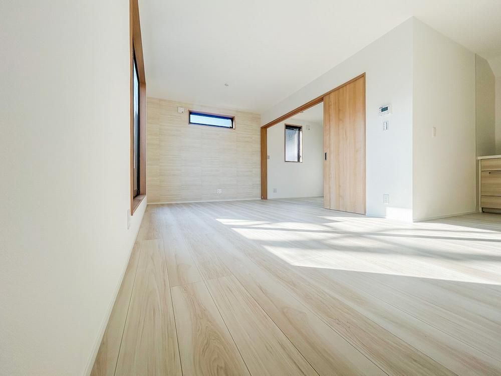 Modern 1LDK House for Sale in Akiruno, Tokyo - Thumbnail 3