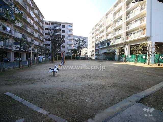 Takatsuki Grand Heights 7F 1LDK Apartment for Sale in Osaka - Thumbnail 2