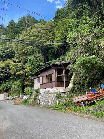 Used detached house in Tsujido, Otocho, Gojo City | Used detached house in Gojo City, 33 km from Gojo Station on the JR Wakayama Line (Property number: 3707412-0000156) — Image 4, Gojo, Nara