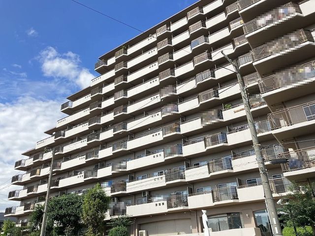 4LDK Apartment in Suita with Expo Park Access - Thumbnail 3