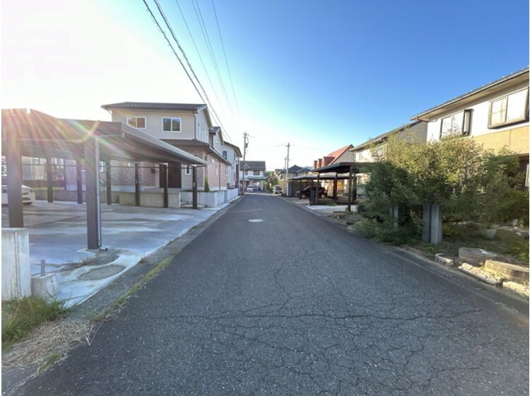 4SLDK House for Sale in Shizugagaoka, Fukui City - Thumbnail 3