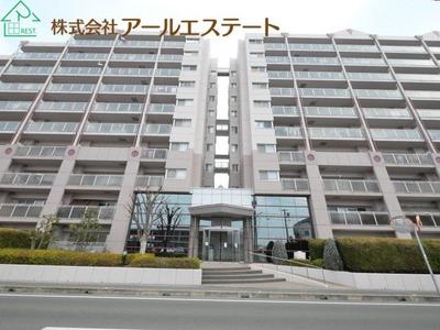 Renovated 3LDK Apartment Near JR Higashi-Kakogawa Station — Image 1, Kakogawa, Hyogo