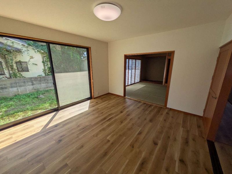 Renovated 5-Bedroom House for Sale in Takamatsu - Thumbnail 2