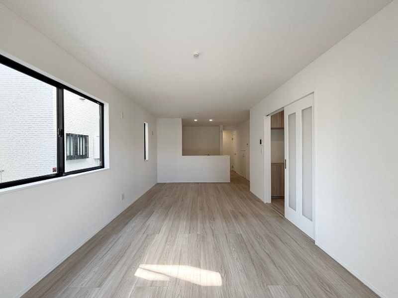 New 2LDK Detached House for Sale in Okinawa City, Okinawa - Thumbnail 4
