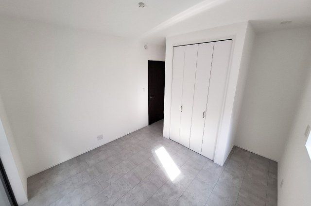 Modern 3LDK Detached House for Sale in Kishiwada, Osaka - Thumbnail 4