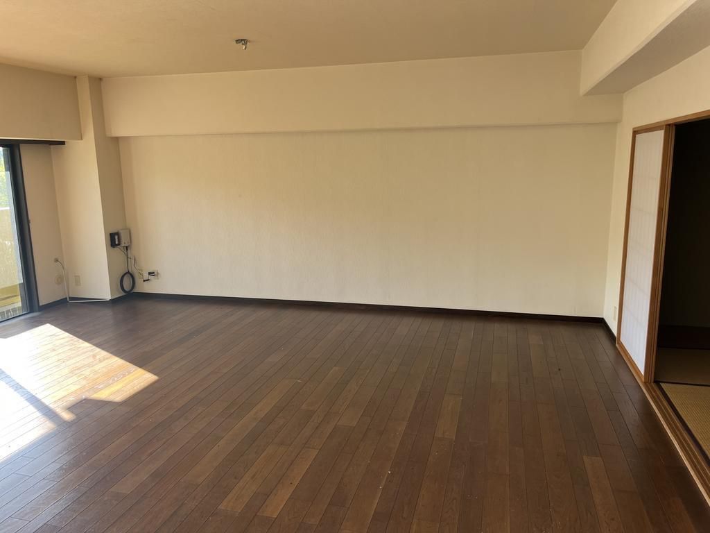 2LDK Apartment for Sale in Kiso Town, Nagano - 126.2 sqm - Thumbnail 4