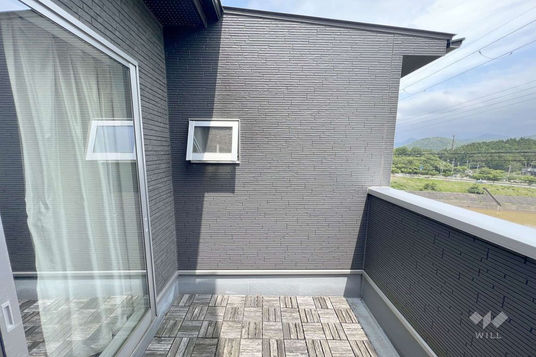 4LDK House for Sale in Inagawa, Hyogo - 2014 Build with Garden - Image 1