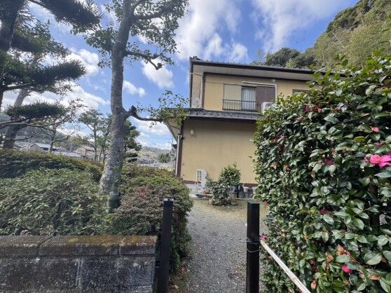 Rental House with Farmland in Genkai Town, Saga - Thumbnail 2