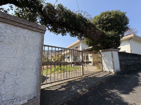 5SLDK RC House for Sale in Saiki, Oita with 314 sqm - Thumbnail 2