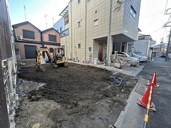 Land for Sale in Arakawa, Tokyo - No Building Conditions - Thumbnail 4