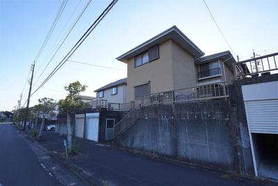 Used detached house located 33 minutes walk from Fujieda Station on the JR Tokaido Main Line (Fujieda City) (Property number: 3331438-0000183) — Image 2, Fujieda, Shizuoka