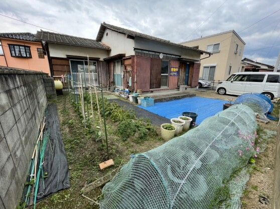 1971 4K Single-Story House for Sale in Niihama, Ehime - Thumbnail 3