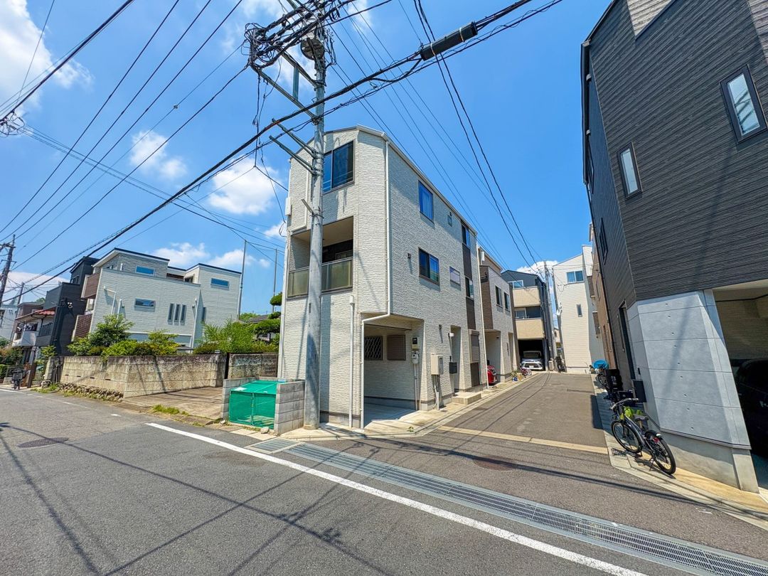3LDK House in Saitama Urawa Honbu - 2019 Build - Thumbnail 2