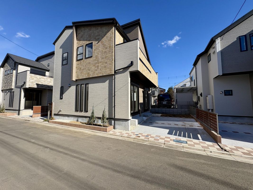New 4LDK House in Higashimurayama with Solar Panels & Seismic Grade 3 - Thumbnail 2