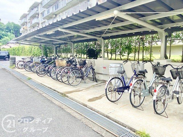 4LDK Apartment for Sale in Kashihara, Nara - Thumbnail 3