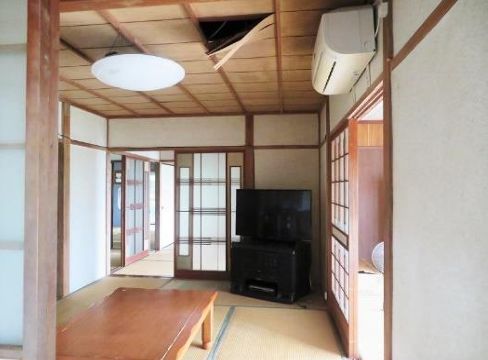 7K Wooden House with Land in Usuki, Oita – 212 sqm - Thumbnail 3