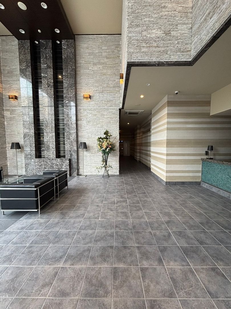 2LDK Apartment for Sale in Central Matsuyama, Ehime - Thumbnail 2