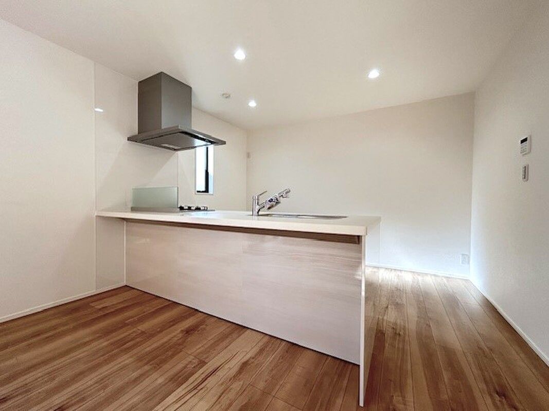 Land for Sale in Kamitsuruma, Sagamihara with Custom Build Plan - Thumbnail 4