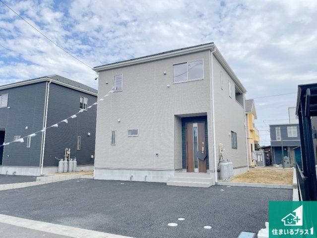 New 4LDK+S Detached House for Sale in Suzuka, Mie Prefecture - Thumbnail 2