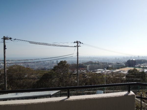 Live Town Suiko 3F - 2SLDK Apartment in Kobe - Thumbnail 3