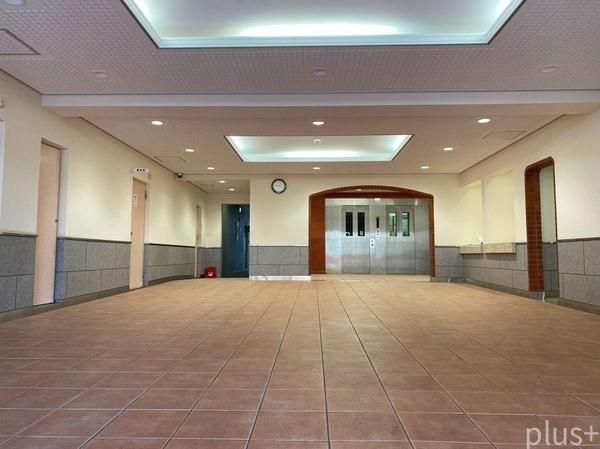 Renovated 2LDK Apartment in Umazu Grand Heights, Kyoto - Thumbnail 3