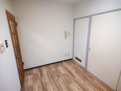 3DK Apartment Near Higashi-Moro Station, Saitama — Image 2, Moroyama, Saitama