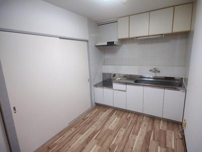 3DK Apartment Near Higashi-Moro Station, Saitama — Image 1, Moroyama, Saitama