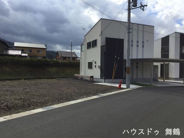 Land for Sale in Maizuru, Kyoto - Garden Town Kuradani Plot 9