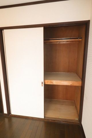 4LDK House in Matsuyama with Parking | 1580万円 - Thumbnail 2