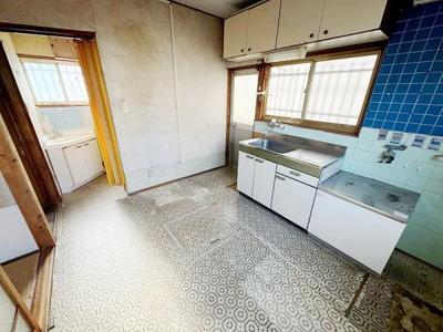 5DK House in Shinonome-cho, 11min to Izumiotsu Station — Image 4, Izumiotsu, Osaka