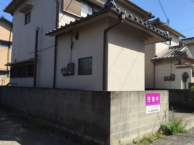 Land with House for Sale near Higashi-Matsue Station, Wakayama - Thumbnail 2
