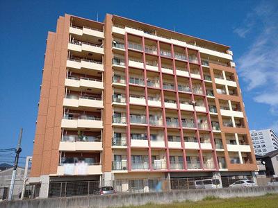 4LDK Corner Apartment with Excellent Views in Kitakyushu — Image 10, Kokura Minami, Fukuoka