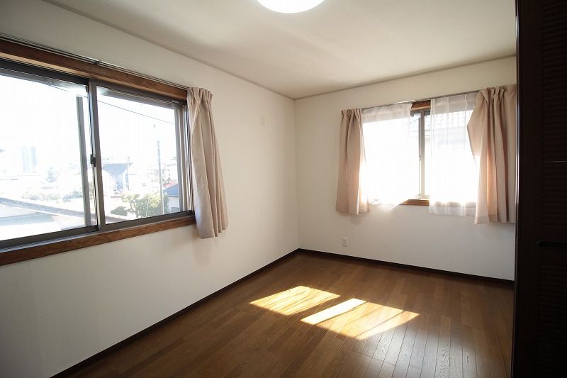 Renovated 5K House in Tsukuba with 5 Parking Spaces - Thumbnail 4