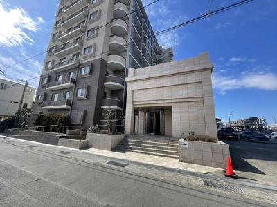 Spacious 3LDK Apartment at ID Court Numazu — Image 1, Numazu, Shizuoka