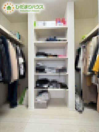 Modern 4LDK House in Yoshimi Town with Dual Balconies — Image 1, Yoshimi, Saitama