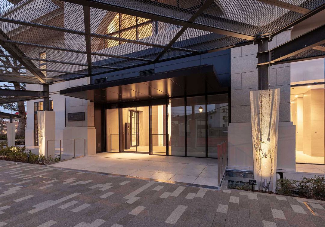 Geo Tower Takarazuka Grand Regis New Condo in Hyogo - Thumbnail 3