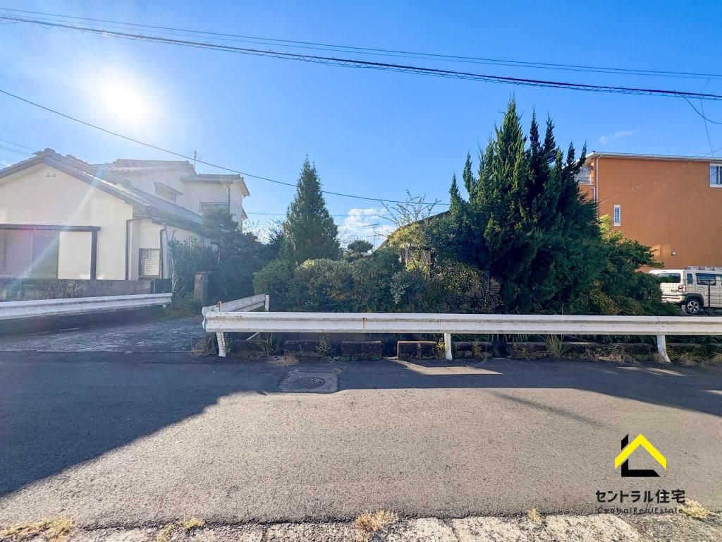 Miyazaki City Land for Sale - Vacant Lot, No Building Conditions - Thumbnail 3
