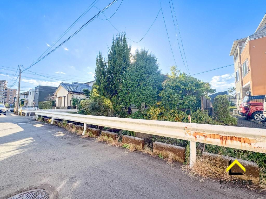 Miyazaki City Land for Sale - Vacant Lot, No Building Conditions - Thumbnail 2