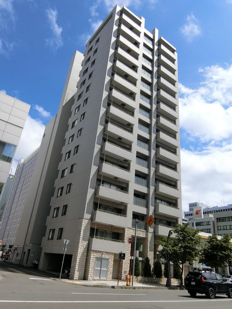 Kurio Oodori La Mode 2LDK Apartment in Sapporo Chuo Ward - Thumbnail 2