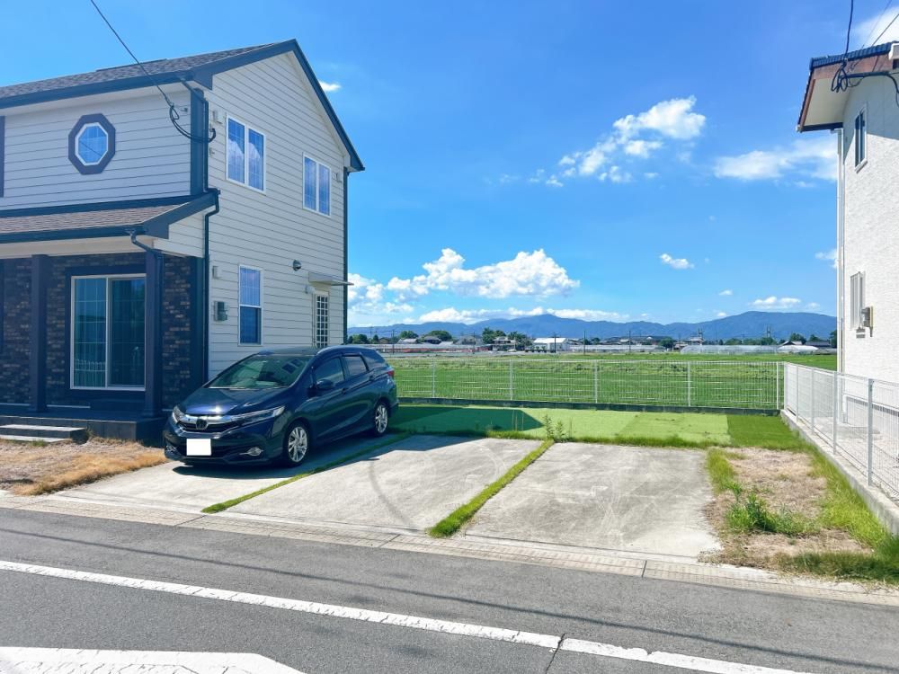 4LDK Western House in Kurume with Garden and Parking - Thumbnail 2