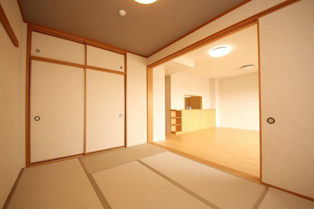3LDK Apartment for Sale in Kanuma, Tochigi - 74.38 sqm - Thumbnail 4
