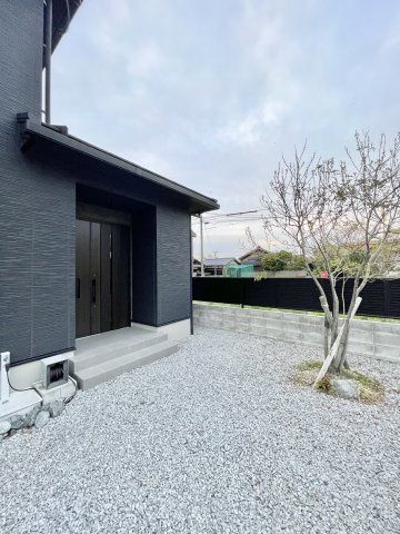 4LDK House for Sale in Daisen-cho, Tottori - 125.86 sqm - Thumbnail 3